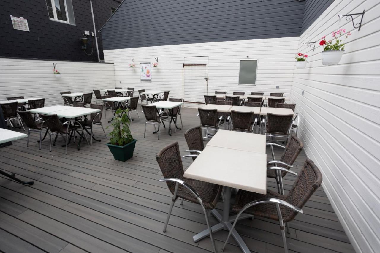 Logis-Hotel & Restaurant Le Carnot Bolbec Luaran gambar