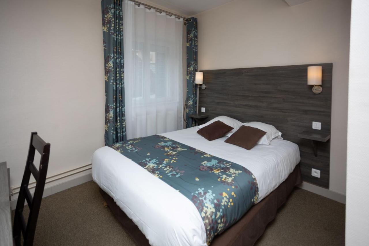 Logis-Hotel & Restaurant Le Carnot Bolbec Luaran gambar