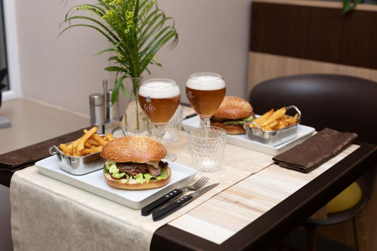 Logis-Hotel & Restaurant Le Carnot Bolbec Luaran gambar