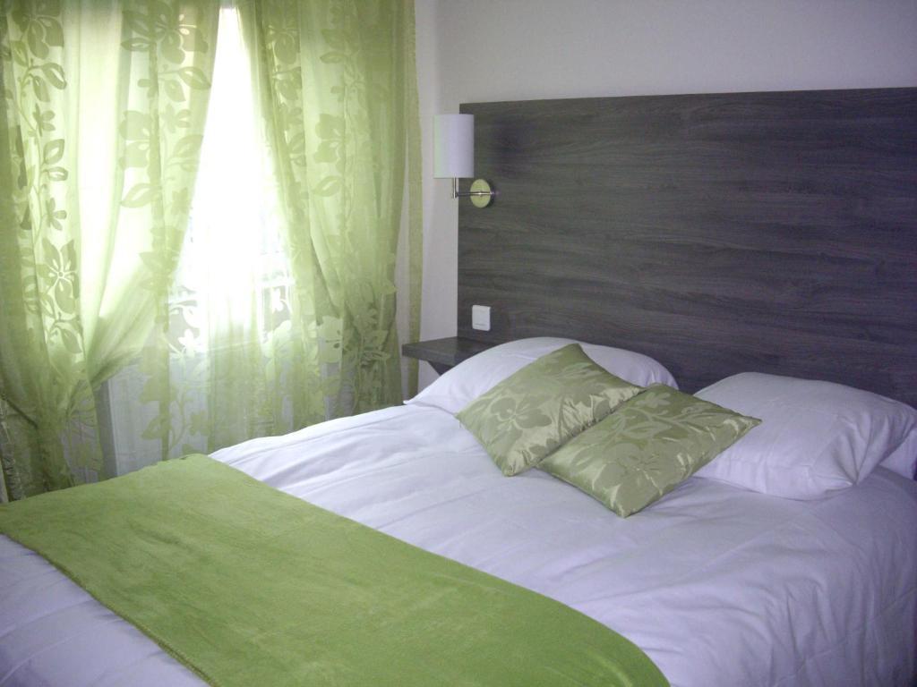 Logis-Hotel & Restaurant Le Carnot Bolbec Bilik gambar