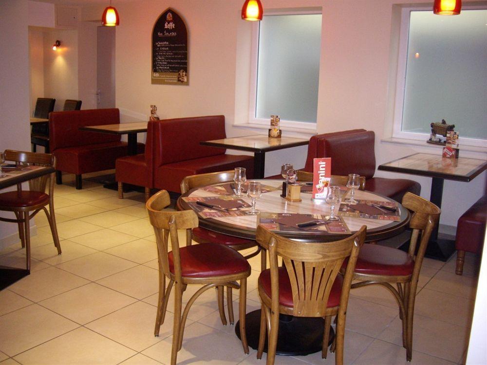 Logis-Hotel & Restaurant Le Carnot Bolbec Luaran gambar