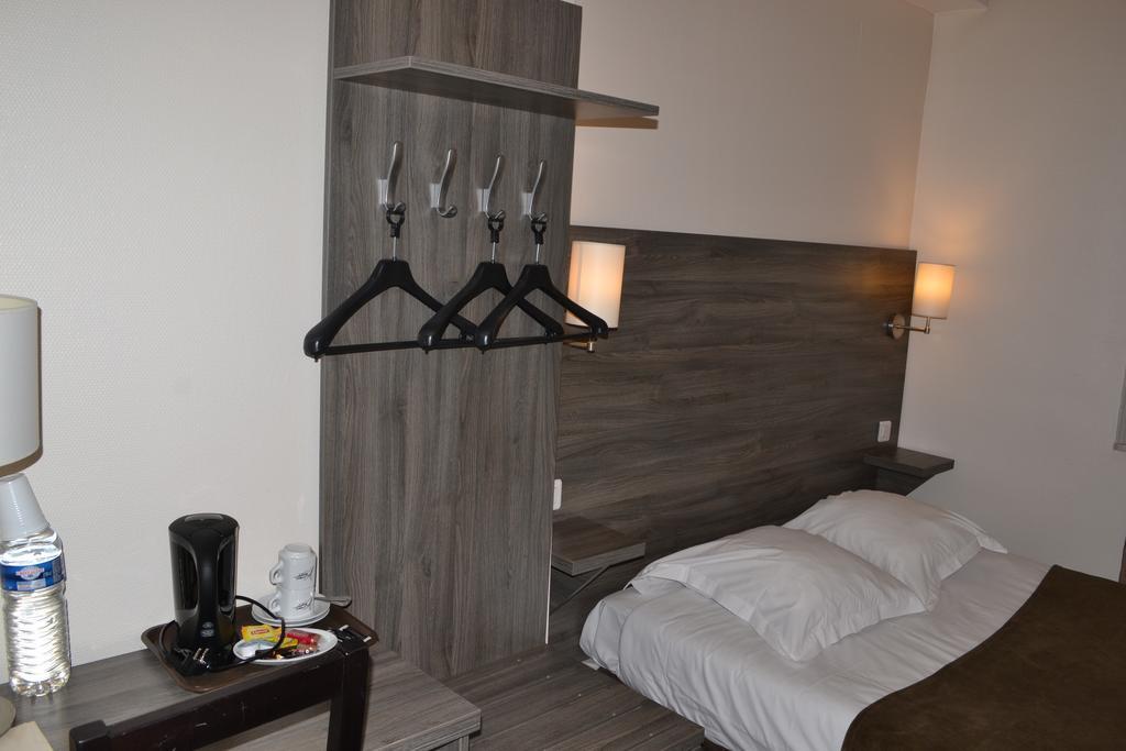 Logis-Hotel & Restaurant Le Carnot Bolbec Luaran gambar